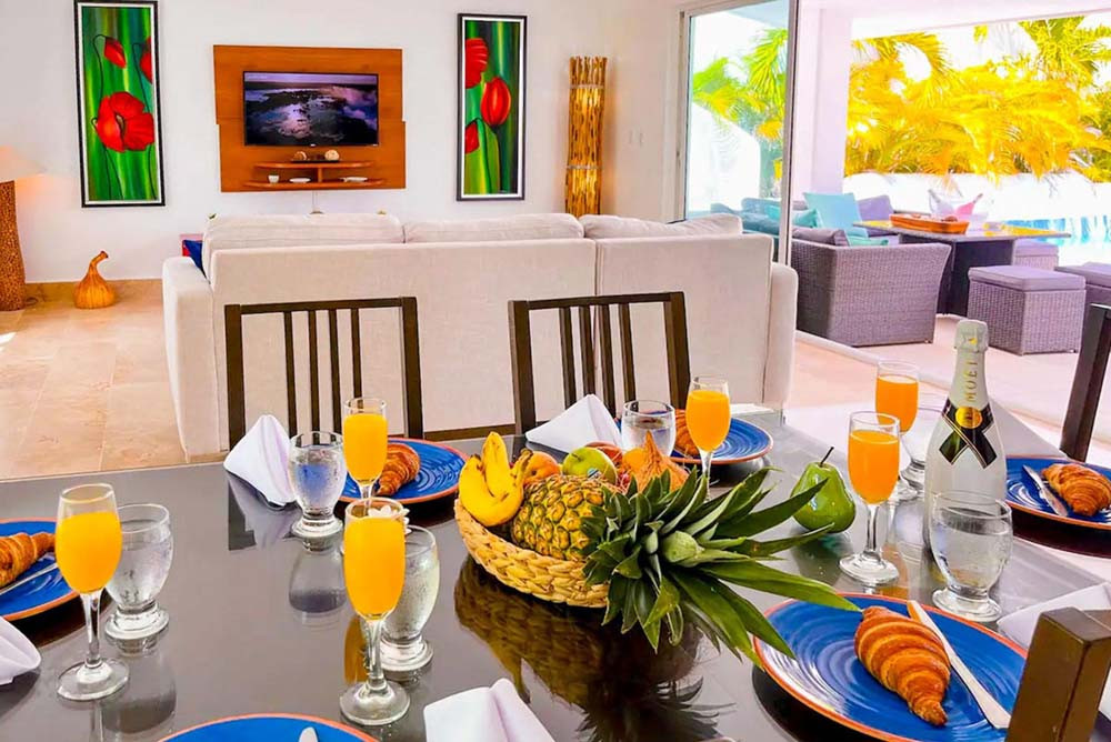 Table for the reception at the villa at Playa Palmera Beach Resort